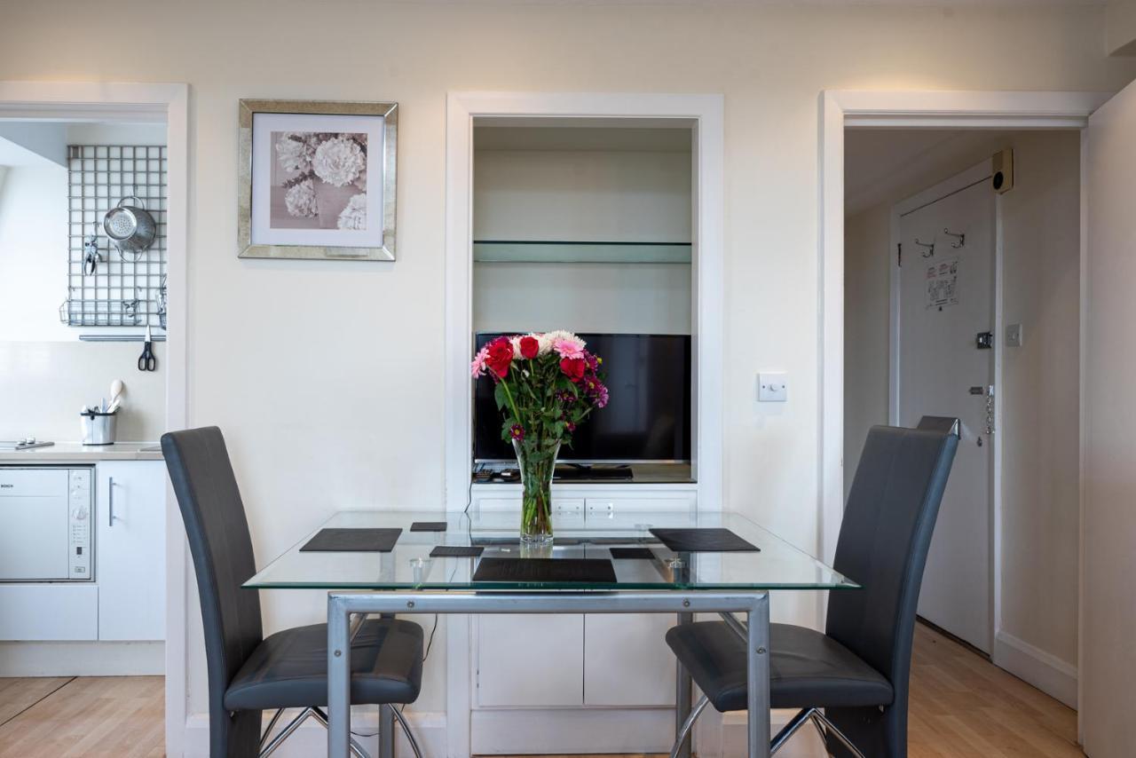 803 - Nell Gwynn House, Chelsea Apartament