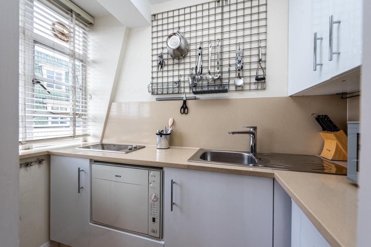Apartament 803 - Nell Gwynn House, Chelsea Londra